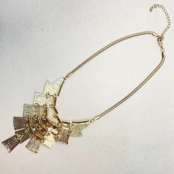 Bib Necklace Gold Tone Brutalist Tiered Plates - Picture 4 of 8